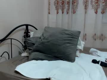 Petite Sammi is getting dicked in her hot pussy